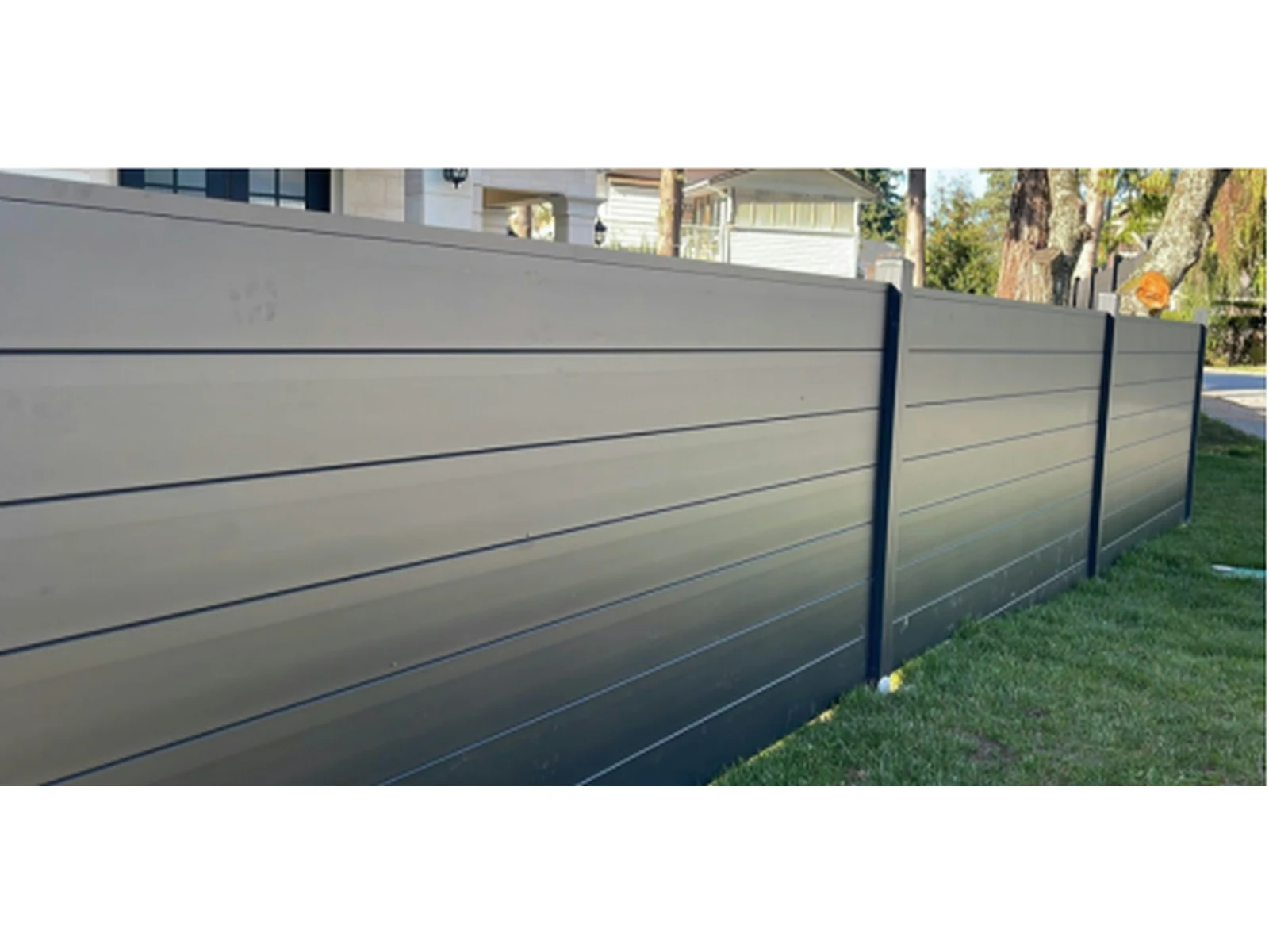 Modern Horizontal Slat Fence with Dark Gray Panels and Black Support Posts-1 Modern Horizontal Slat Fence with Dark Gray Panels and Black Support Posts